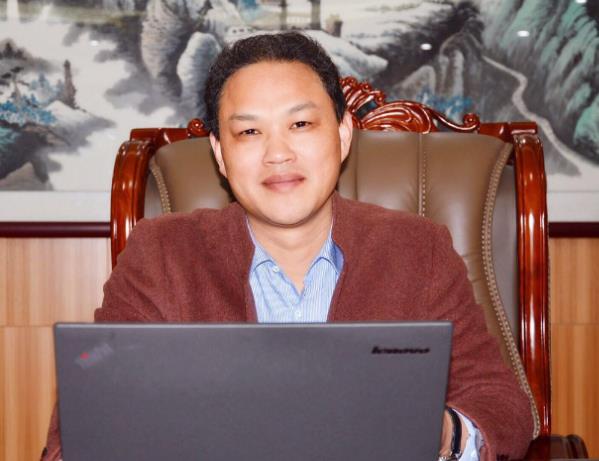 桑頓新能源科技有限公司 總經理 胡澤林