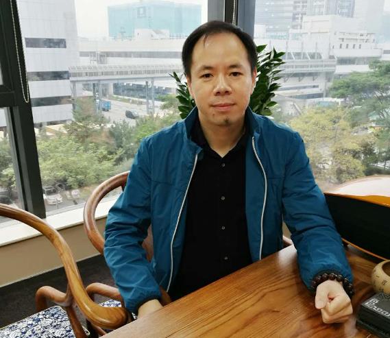 飛毛腿電池有限公司 總經理 陳時水