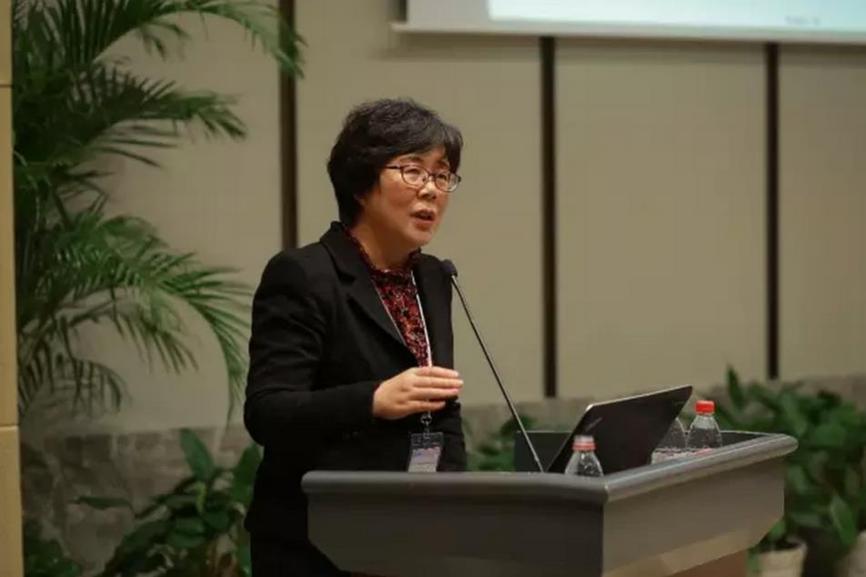 安泰科首席分析師徐愛東 安泰科首席分析師徐愛東