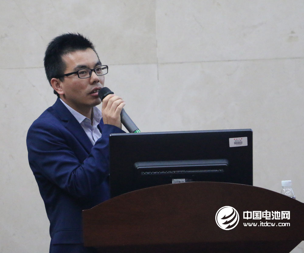 工信部賽迪顧問(wèn)新能源汽車產(chǎn)業(yè)研究中心總經(jīng)理吳輝 工信部賽迪顧問(wèn)新能源汽車產(chǎn)業(yè)研究中心總經(jīng)理吳輝