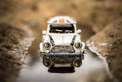 各路資本加速攪動(dòng) 新能源汽車投資熱高溫不減