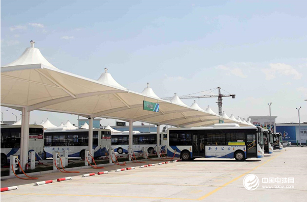 市場政策雙驅動 充電基礎設施建設熱浪來襲 市場政策雙驅動 充電基礎設施建設熱浪來襲