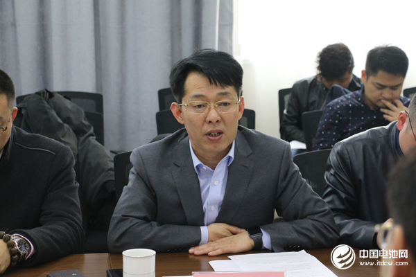 鋰電“達沃斯”論壇/電池百人會秘書長、中國電池網創始人/董事長于清教 鋰電“達沃斯”論壇/電池百人會秘書長、中國電池網創始人/董事長于清教