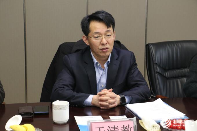 鋰電“達(dá)沃斯”論壇/電池百人會(huì)秘書長、中國電池網(wǎng)創(chuàng)始人/董事長于清教