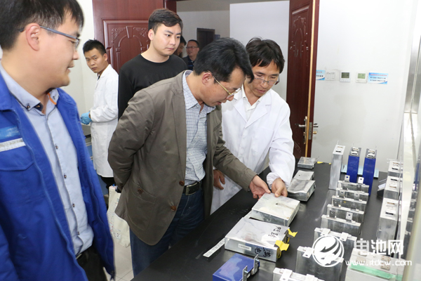 玉皇新能源石墨烯年產能達3噸 今年動力電池產能或達12億WH 