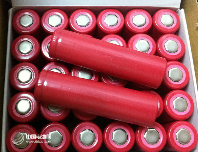 長壽命鉛炭電池儲(chǔ)能應(yīng)用 示范系統(tǒng)在大連投入運(yùn)行