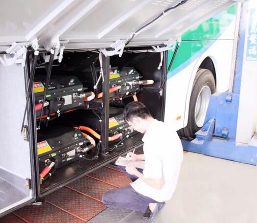 五洲龍發力氫燃料電池 一批燃料電池客車投放山西大同