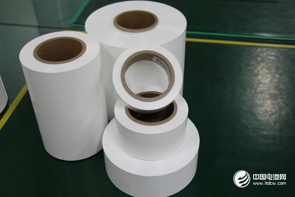 國標(biāo)委發(fā)布《鋰離子電池用聚烯烴隔膜》等五項(xiàng)新能源汽車領(lǐng)域國標(biāo)