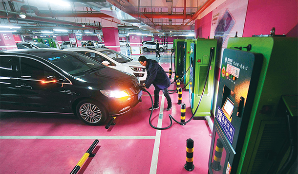 新能源汽車質量問題頻出 行業遭遇新挑戰