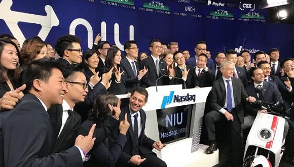 小牛電動 小牛電動