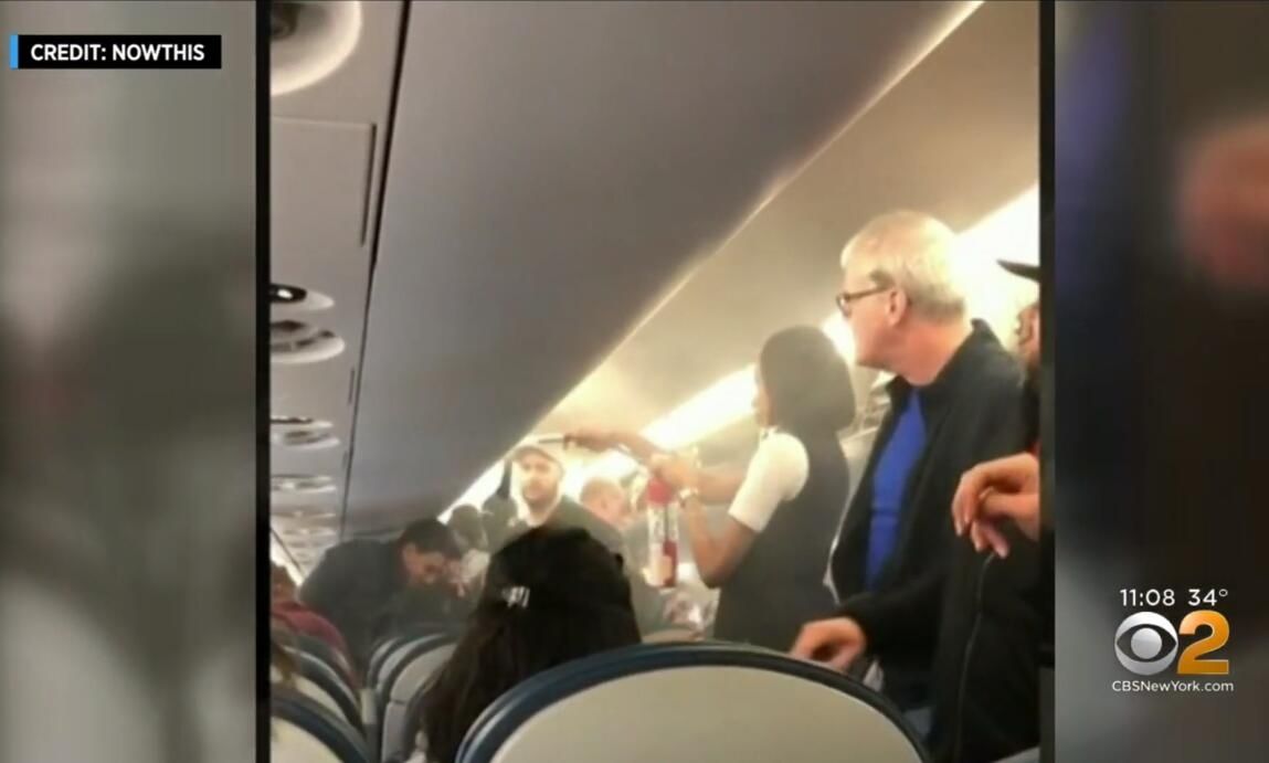 圖:達美航空客機上鋰電池著火 航班延誤 圖:達美航空客機上鋰電池著火 航班延誤