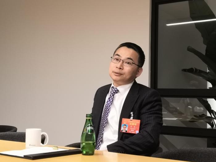 遠景集團CEO張雷：電動車事故頻發 建議強化電池安全標準