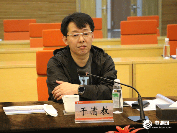 中關(guān)村新型電池技術(shù)創(chuàng)新聯(lián)盟秘書長(zhǎng)、電池“達(dá)沃斯”組委會(huì)秘書長(zhǎng)于清教