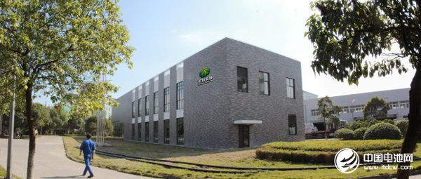 杉杉股份去年鋰電池材料營(yíng)收超70億 擬投建年產(chǎn)2.88萬(wàn)噸高鎳正極材料項(xiàng)目 杉杉股份去年鋰電池材料營(yíng)收超70億 擬投建年產(chǎn)2.88萬(wàn)噸高鎳正極材料項(xiàng)目