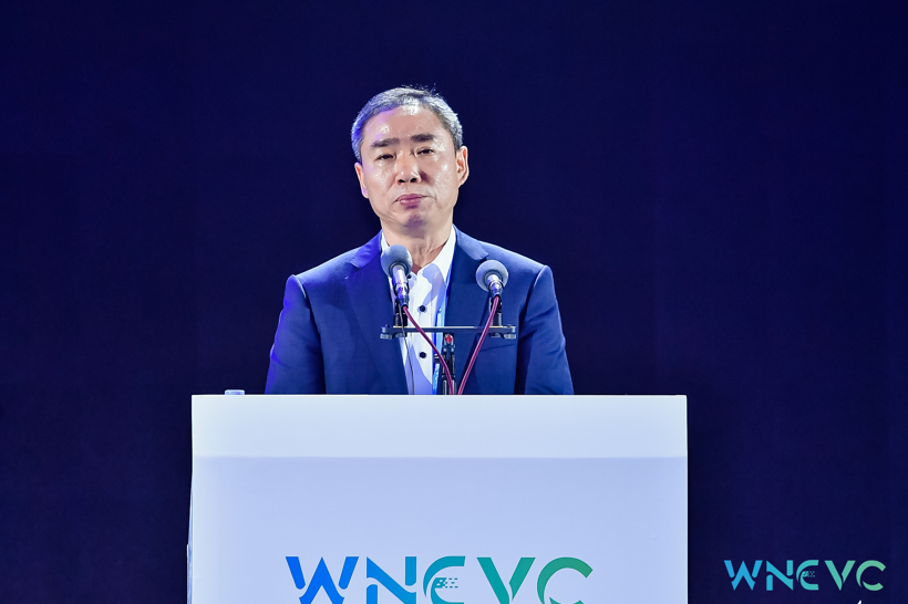 工業和信息化部黨組成員、副部長辛國斌 工業和信息化部黨組成員、副部長辛國斌