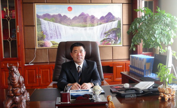 鴻圖隔膜張漢鴻：祝新能源行業(yè)朋友們緊密團(tuán)結(jié)，喜迎龍年春天！