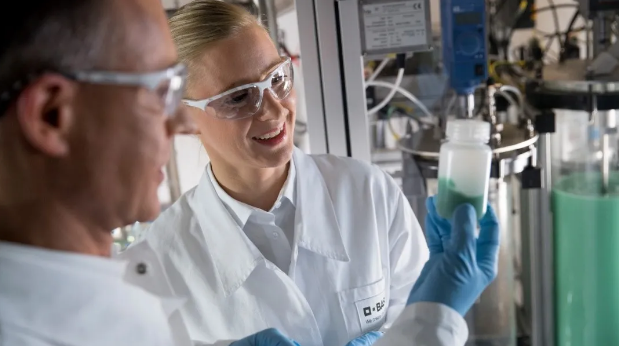 正極材料技術互補！巴斯夫與優美科簽訂專利交叉許可協議