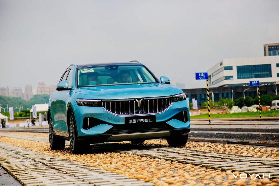 東風汽車,新能源汽車,智能網聯,電動汽車 東風汽車,新能源汽車,智能網聯,電動汽車