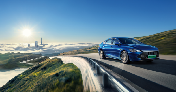 7月銷量破5萬輛!比亞迪創新能源乘用車月銷“新紀錄” 7月銷量破5萬輛!比亞迪創新能源乘用車月銷“新紀錄”