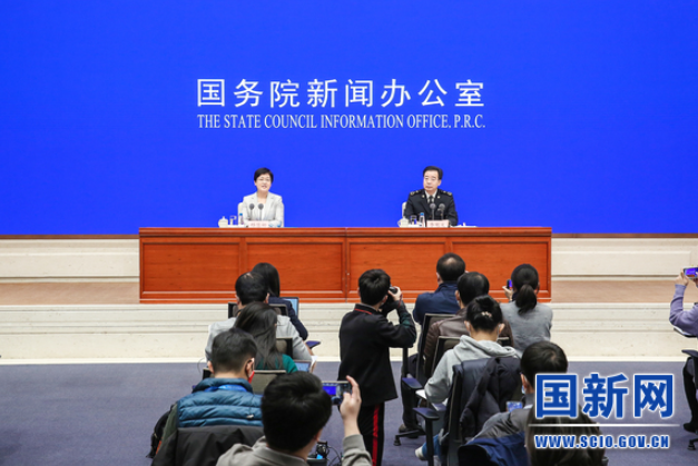 2021年我國(guó)機(jī)電產(chǎn)品:出口12.83萬億元 進(jìn)口7.37萬億元 2021年我國(guó)機(jī)電產(chǎn)品:出口12.83萬億元 進(jìn)口7.37萬億元