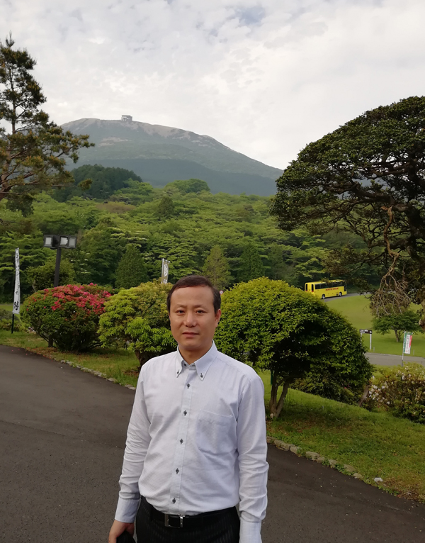 上海東引國際貿易有限公司 總經理 車龍