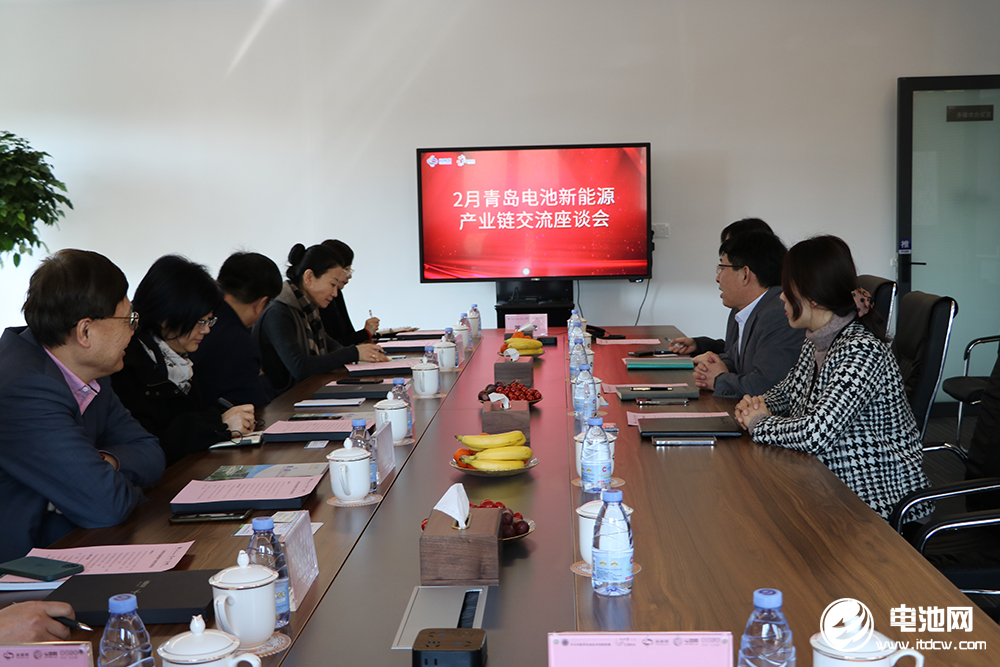 青島市民營經濟發展局一級調研員李中強一行到訪海融網山東總部