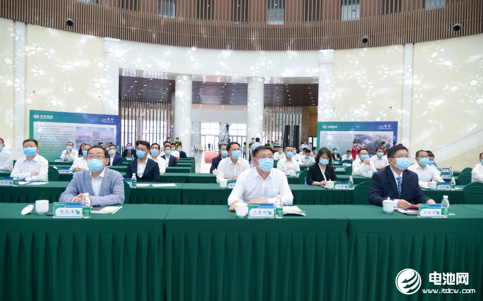 華友鈷業(yè)：成都巴莫科技成為全球首家正極材料“零碳”工廠