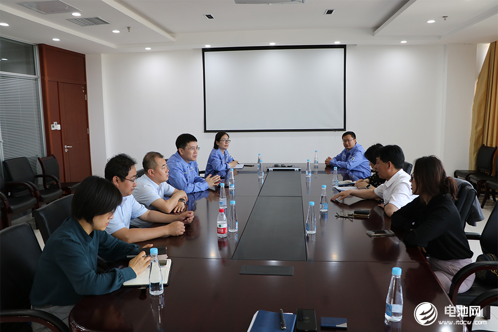 中關村新型電池技術創新聯盟秘書長于清教一行參觀考察石大勝華 中關村新型電池技術創新聯盟秘書長于清教一行參觀考察石大勝華