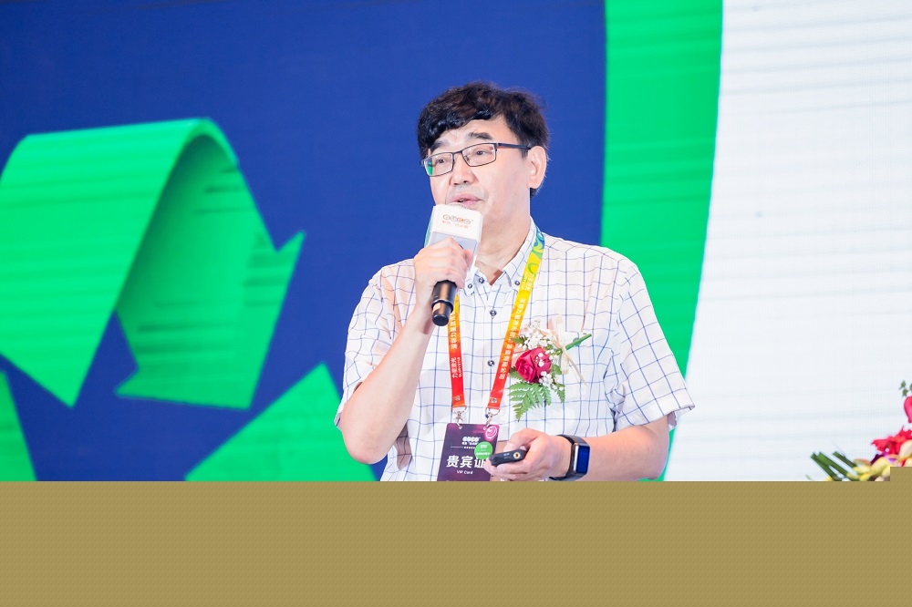 中國(guó)工程院院士、加拿大工程院院士、加拿大皇家科學(xué)院院士、南方科技大學(xué)講席教授徐政和