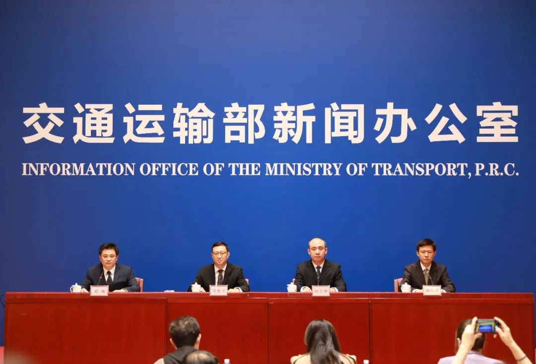 交通運輸部:加快推廣新能源車輛在城市物流中的推廣應(yīng)用