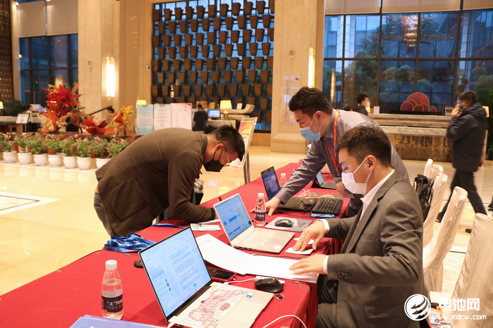 2022動力電池產業生態圈會議暨企業家峰會