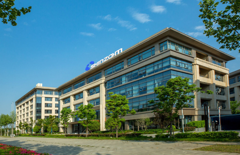 負(fù)極材料產(chǎn)銷大增 中科電氣2022年預(yù)盈超4億元