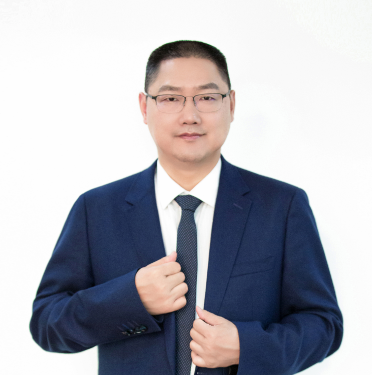 湖南長遠鋰科股份有限公司 黨委書記/董事長 胡柳泉 湖南長遠鋰科股份有限公司 黨委書記/董事長 胡柳泉