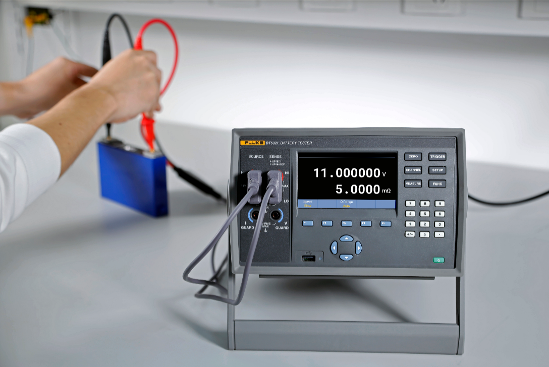 電池技術和安全挑戰升級 福祿克賦能電池高精度測試 電池技術和安全挑戰升級 福祿克賦能電池高精度測試