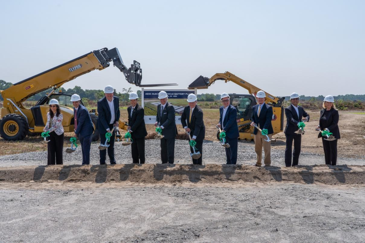 遠(yuǎn)景動(dòng)力美國南卡工廠破土動(dòng)工;圖片來源:遠(yuǎn)景動(dòng)力 遠(yuǎn)景動(dòng)力美國南卡工廠破土動(dòng)工;圖片來源:遠(yuǎn)景動(dòng)力