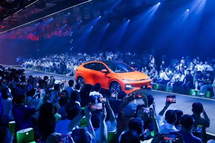 小鵬汽車6月交付8620輛 累計(jì)交付量突破30萬(wàn)輛