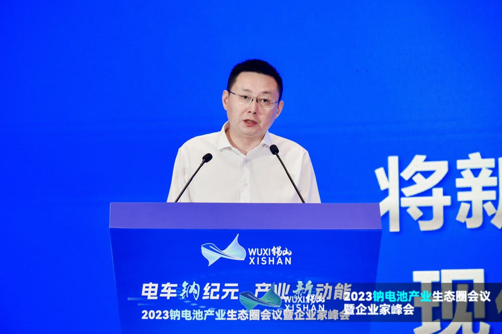 錫山經濟技術開發區黨工委委員、管委會副主任郁楓