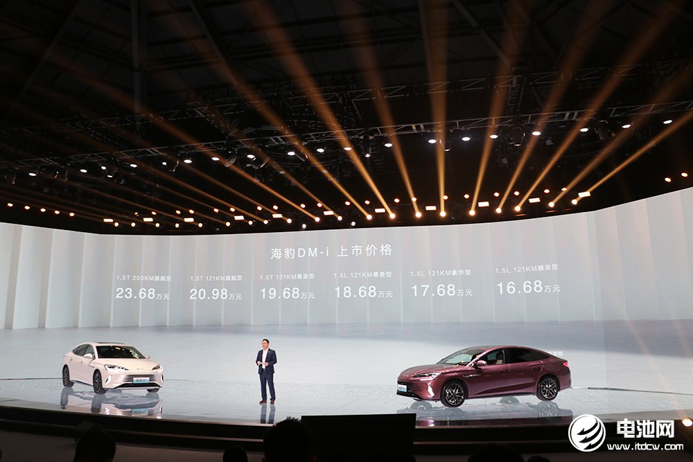 比亞迪海洋網(wǎng)銷量超140萬輛 海豹DM-i搶占中型轎車市場(chǎng) 比亞迪海洋網(wǎng)銷量超140萬輛 海豹DM-i搶占中型轎車市場(chǎng)