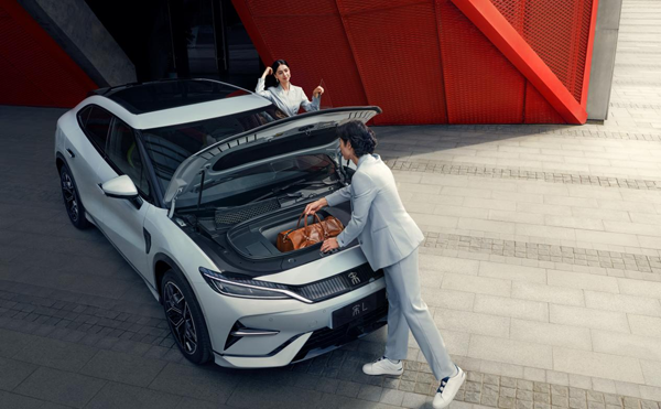 震撼價格！入門滿配！宋L 領(lǐng)潮上市18.98萬元起！