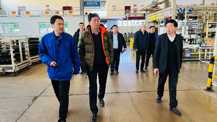 專注前端換電業(yè)務(wù) 聯(lián)合新能源與五菱專用汽車簽署戰(zhàn)略合作 專注前端換電業(yè)務(wù) 聯(lián)合新能源與五菱專用汽車簽署戰(zhàn)略合作