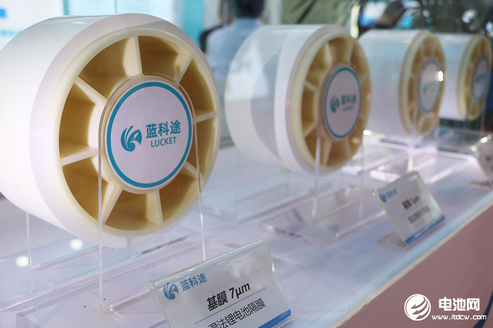 國產(chǎn)化設(shè)備助推隔膜產(chǎn)業(yè)升級 藍科途技術(shù)革新破新局