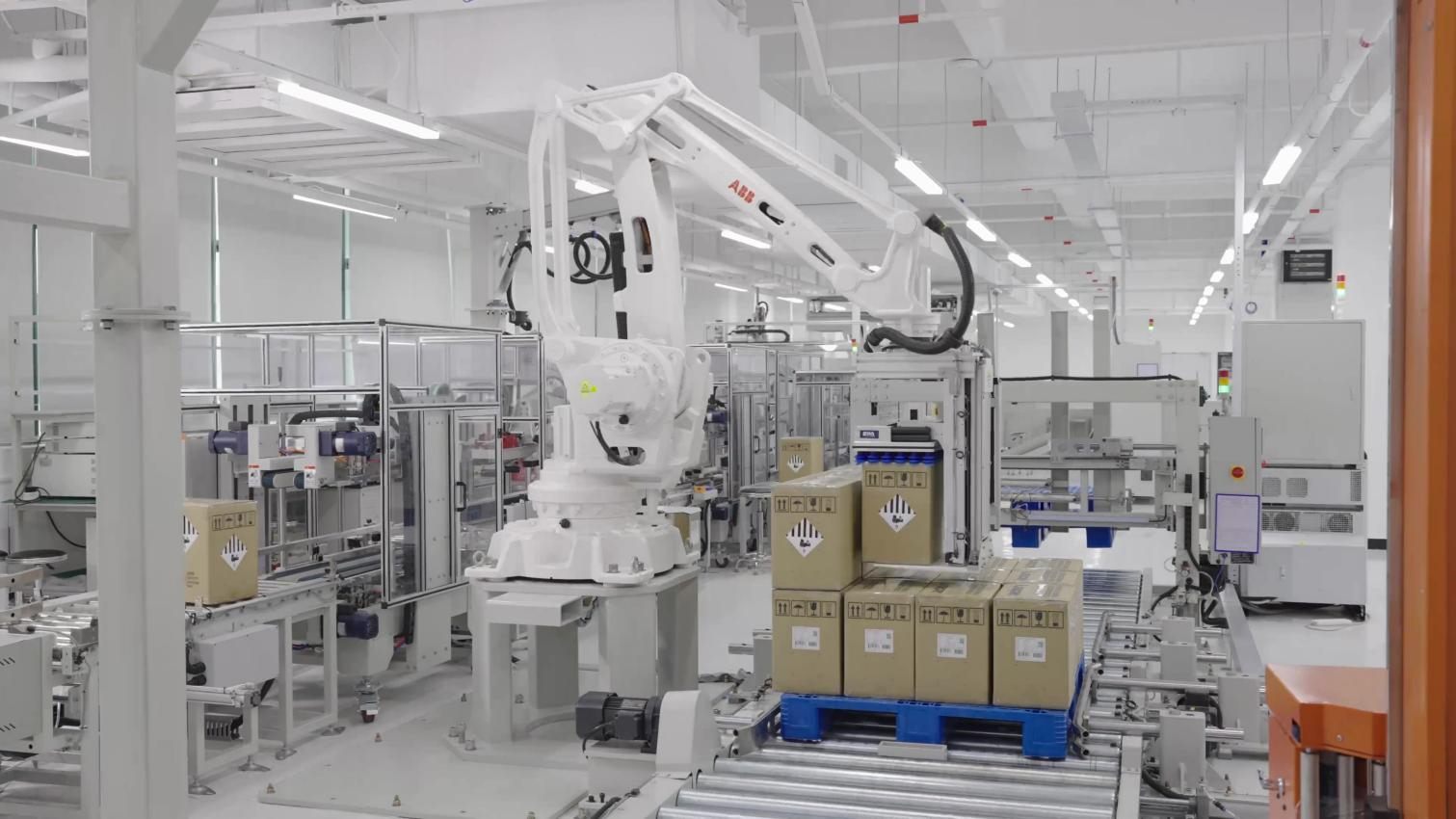 全球銷量突破400萬臺!華寶新能打造世界級綠色儲能品牌 全球銷量突破400萬臺!華寶新能打造世界級綠色儲能品牌