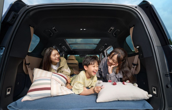 國(guó)貨旗艦來(lái)了！比亞迪華為聯(lián)合發(fā)布方程豹 豹8上市，售價(jià)37.98萬(wàn)元起