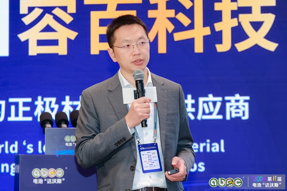 中國國際金融股份有限公司投資銀行部董事總經理陳泉泉 中國國際金融股份有限公司投資銀行部董事總經理陳泉泉