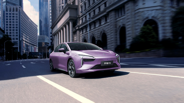 全新升級先鋒轎跑車型江鈴羿馳05 全新升級先鋒轎跑車型江鈴羿馳05