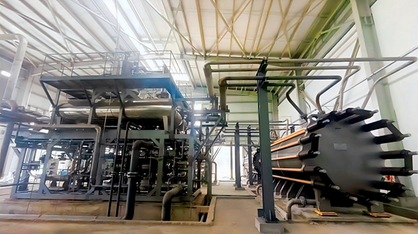 完成單位:中國船舶 完成單位:中國船舶