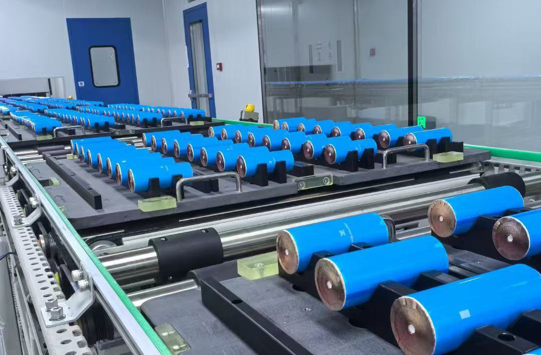 打造超充系！云山動力超充大圓柱電池量產(chǎn)正式通線