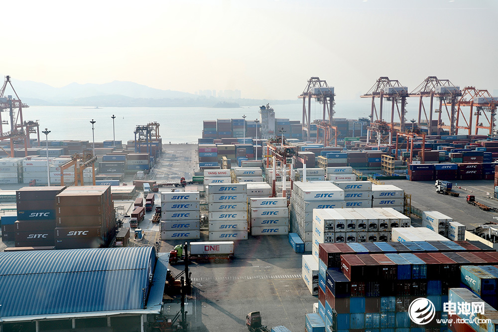 中國電池新能源產業鏈調研采訪團一行參觀考察廈門象嶼 中國電池新能源產業鏈調研采訪團一行參觀考察廈門象嶼