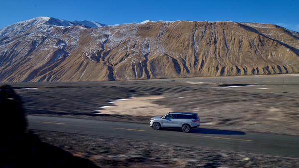 騰勢N9以180km/h魚鉤測試成績刷新世界紀(jì)錄